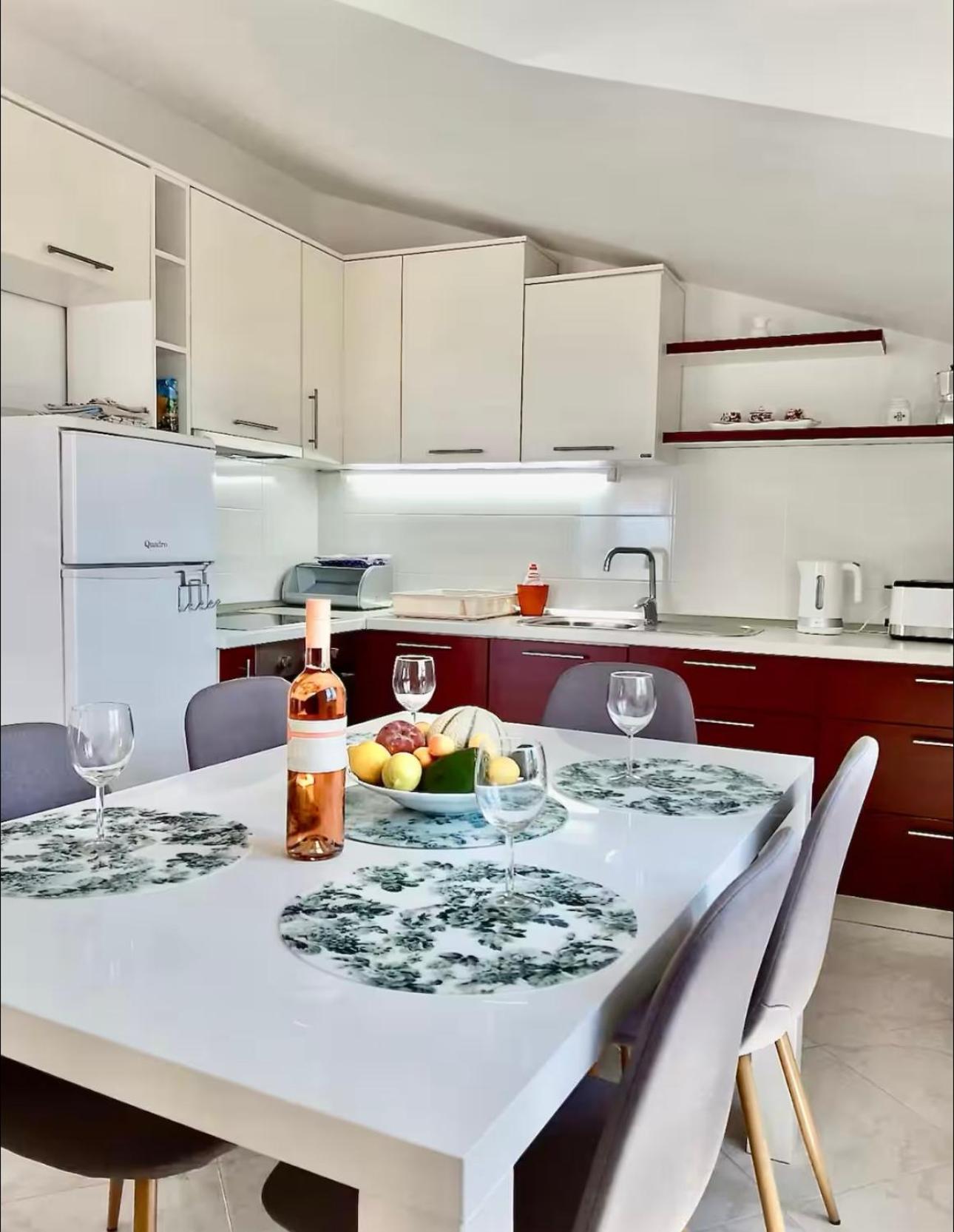 Apartements Klarić Trogir Bagian luar foto