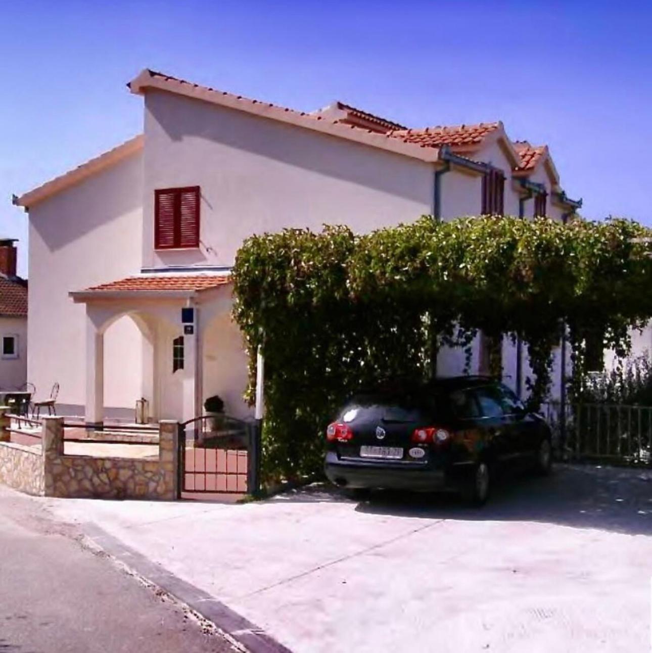 Apartements Klarić Trogir Bagian luar foto